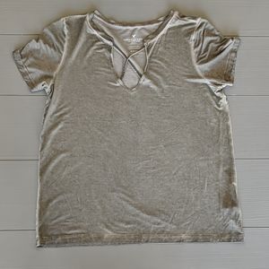 NWOT American Eagle AE Cross Front Olive Green T-shirt Size Small S
